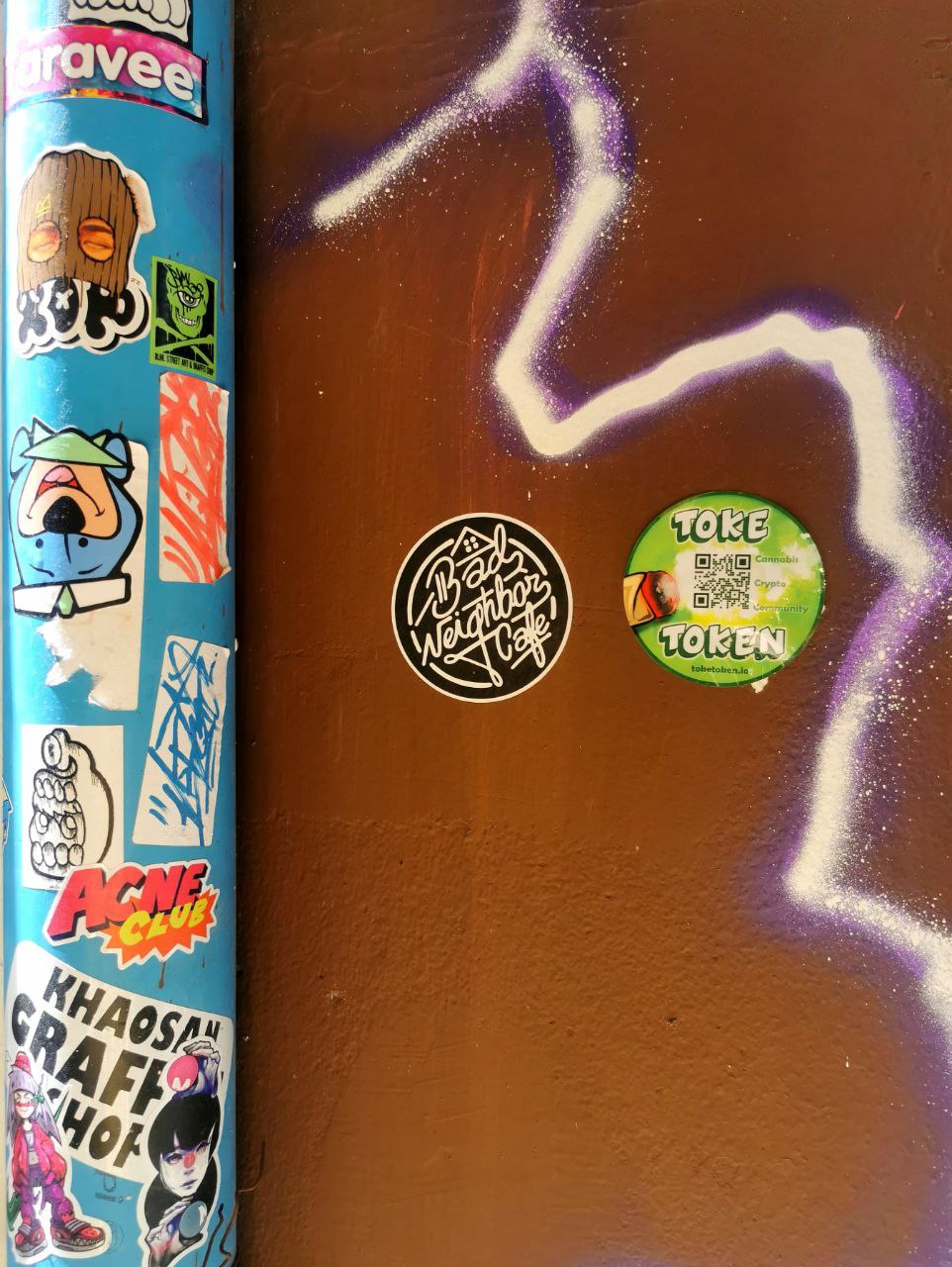 Sticker 42